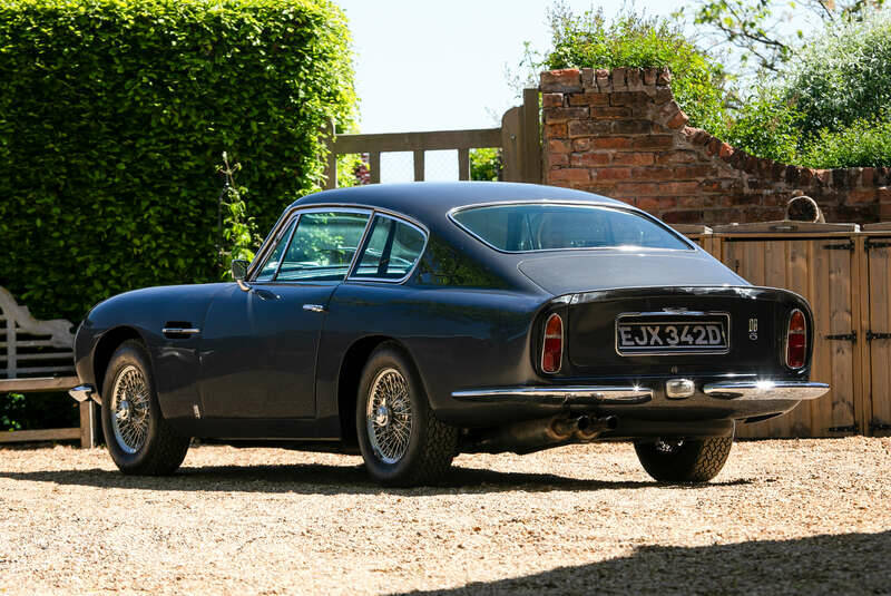 Afbeelding 4/47 van Aston Martin DB 6 Vantage (1966)