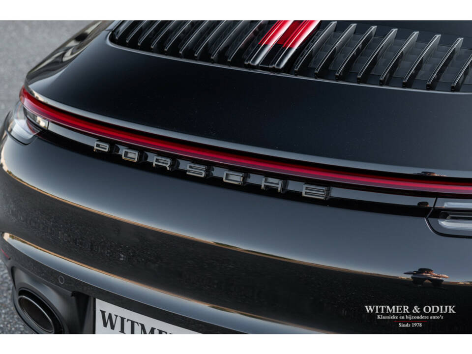 Immagine 30/34 di Porsche 911 Carrera (2020)