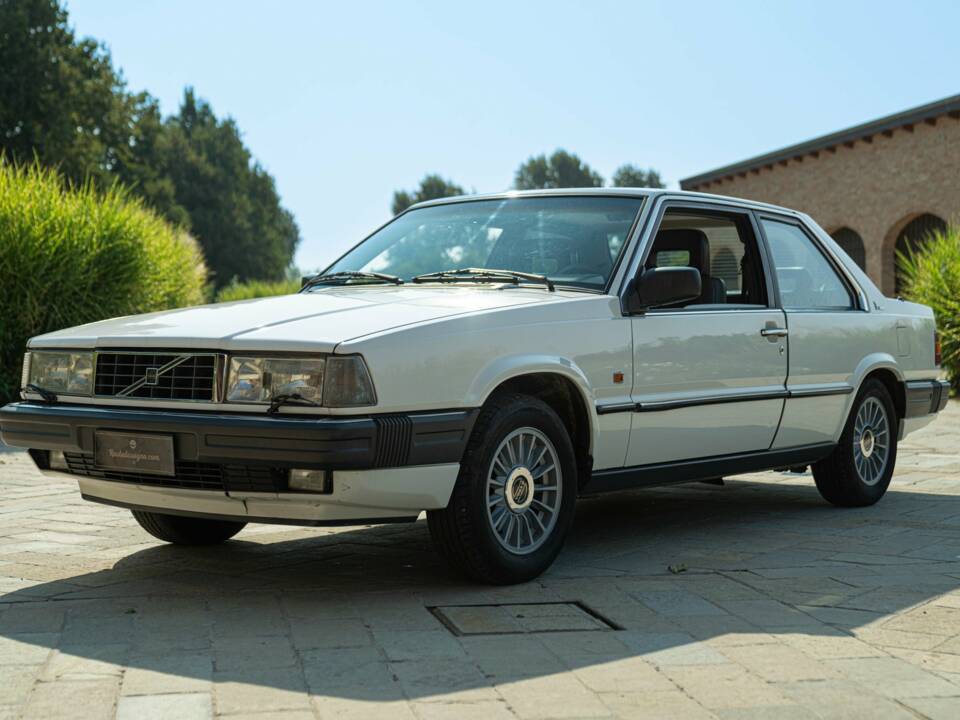 Bild 10/50 von Volvo 780 Bertone (1986)