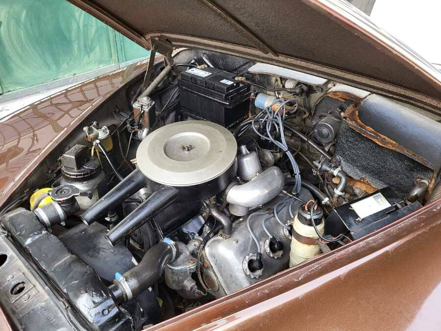 Image 38/42 of Jaguar Mk II 2.4 (1964)