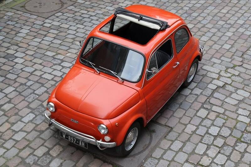 Image 16/29 of FIAT 500 L (1972)