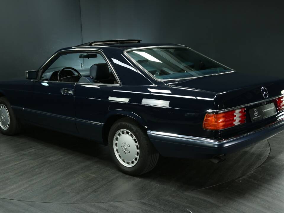 Image 4/63 de Mercedes-Benz 420 SEC (1990)