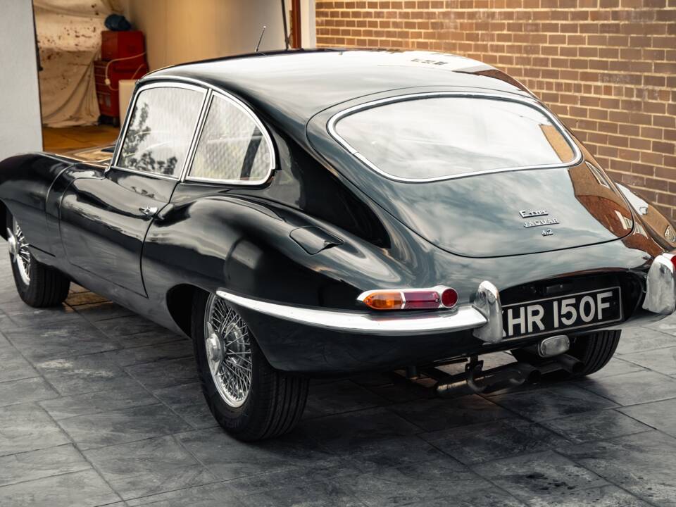 Imagen 3/42 de Jaguar E-Type (2+2) (1967)