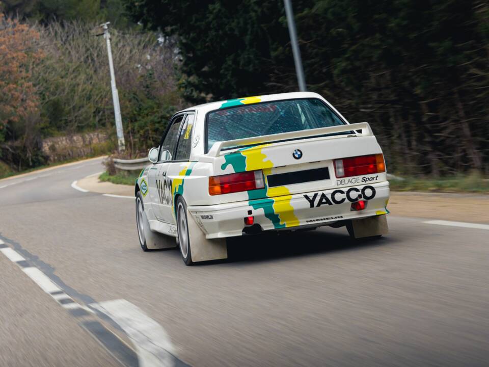 Image 29/56 de BMW M3 (1988)