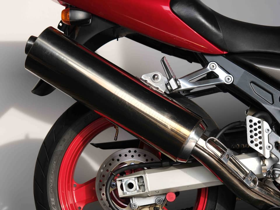 Image 34/91 of Kawasaki Ninja 1200 ZX-12R (2000)