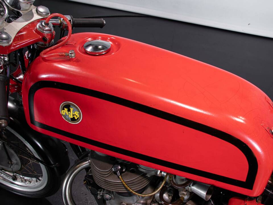 Immagine 34/50 di A.J.S. DUMMY (1960)