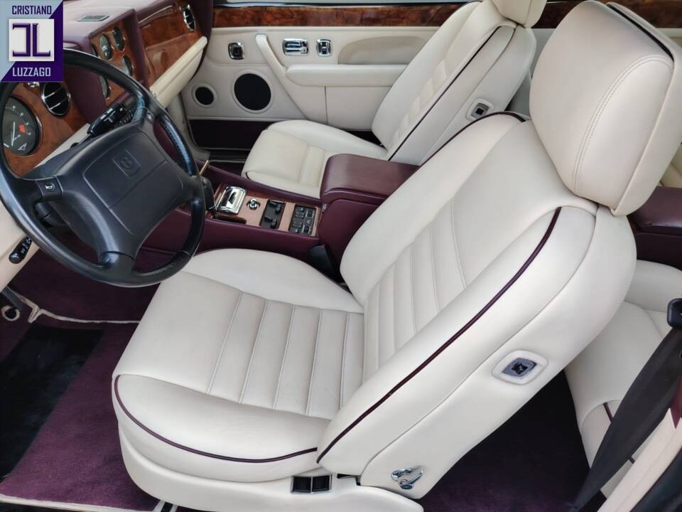 Bild 33/98 von Bentley Continental S (1995)