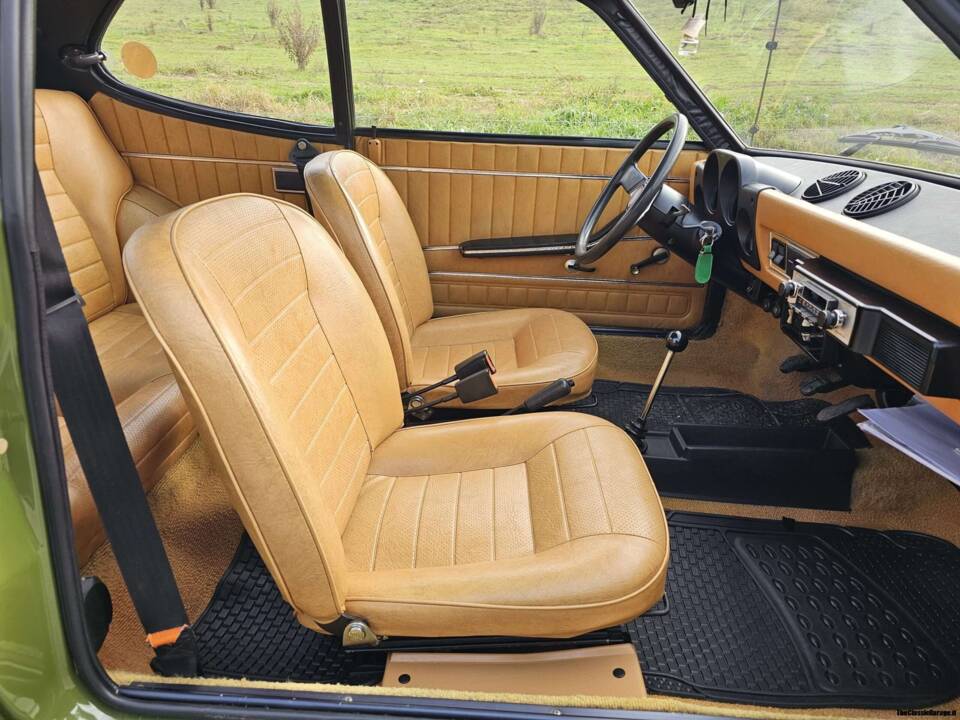 Bild 21/57 von FIAT 128 Moretti Coupé (1972)