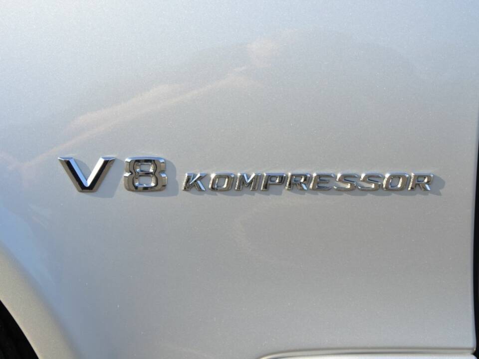 Imagen 67/100 de Mercedes-Benz E 55 AMG (2003)