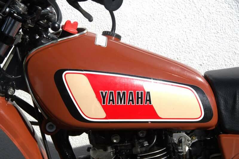 Bild 23/38 von Yamaha DUMMY (1977)