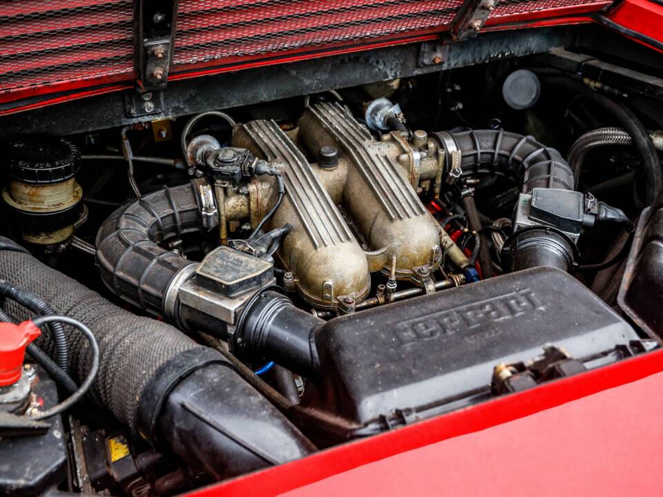 Image 5/42 of Ferrari Mondial T (1990)