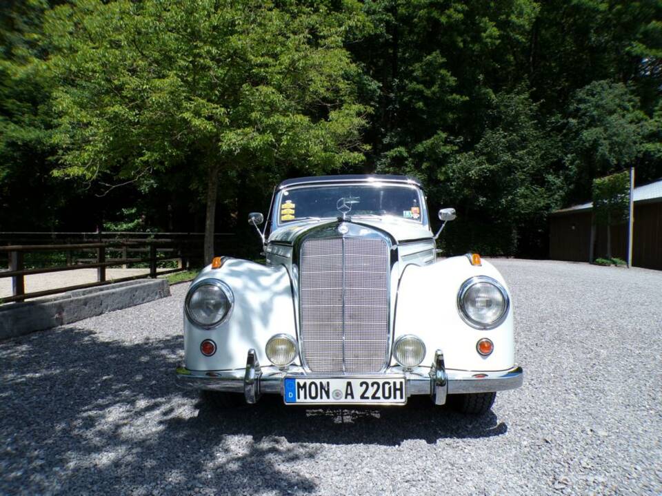 Image 10/23 of Mercedes-Benz 220 Cabriolet A (1954)