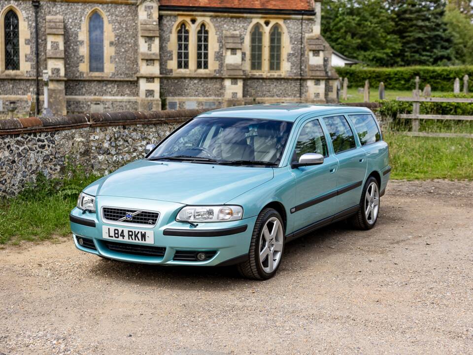 Image 38/50 de Volvo V70 R AWD (2003)