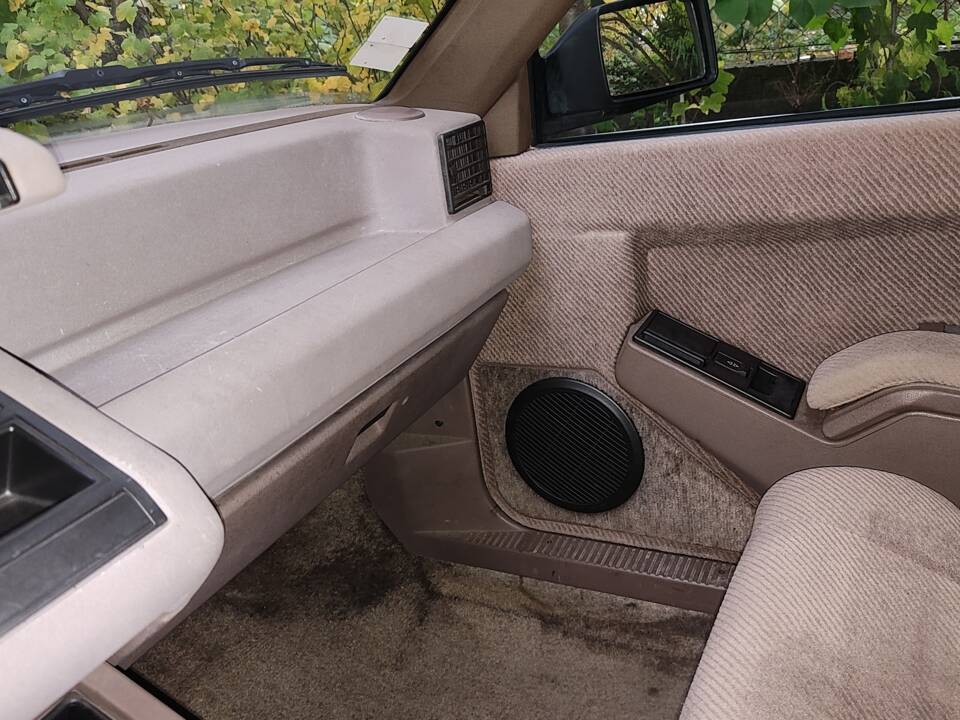 Bild 19/31 von Renault R 25 V6 (1984)