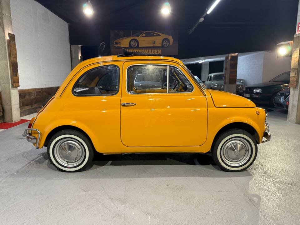 Image 24/76 de FIAT 500 L (1970)