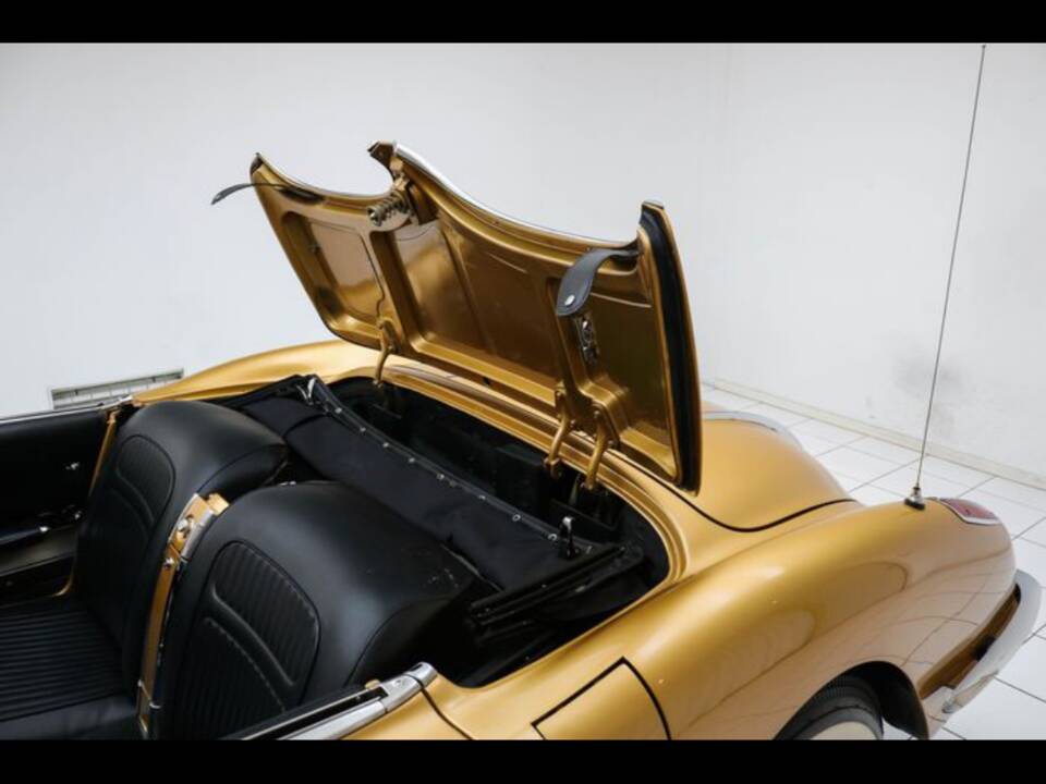 Image 72/100 of Chevrolet Corvette (1958)