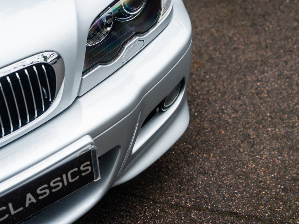 Bild 67/68 von BMW M3 (2003)