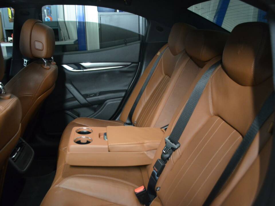 Bild 22/45 von Maserati Ghibli (2018)
