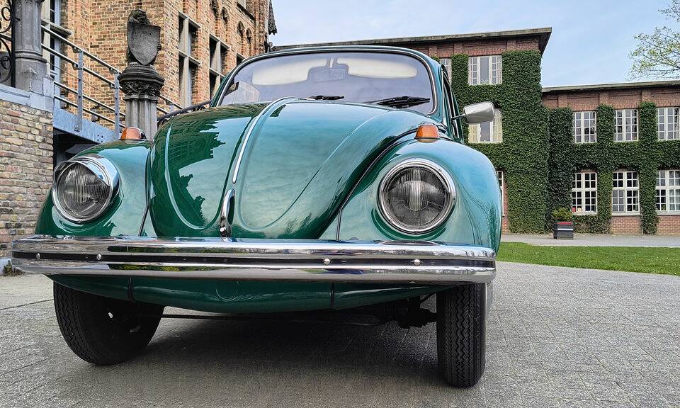 Immagine 4/8 di Volkswagen Käfer 1300 (1968)