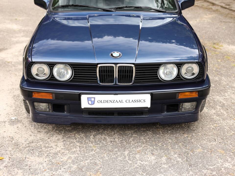Image 65/82 of BMW 325ix (1989)