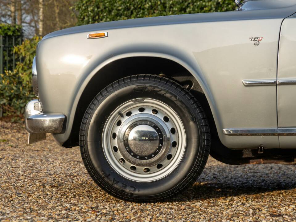 Afbeelding 27/50 van Alfa Romeo Giulia 1600 S (1968)