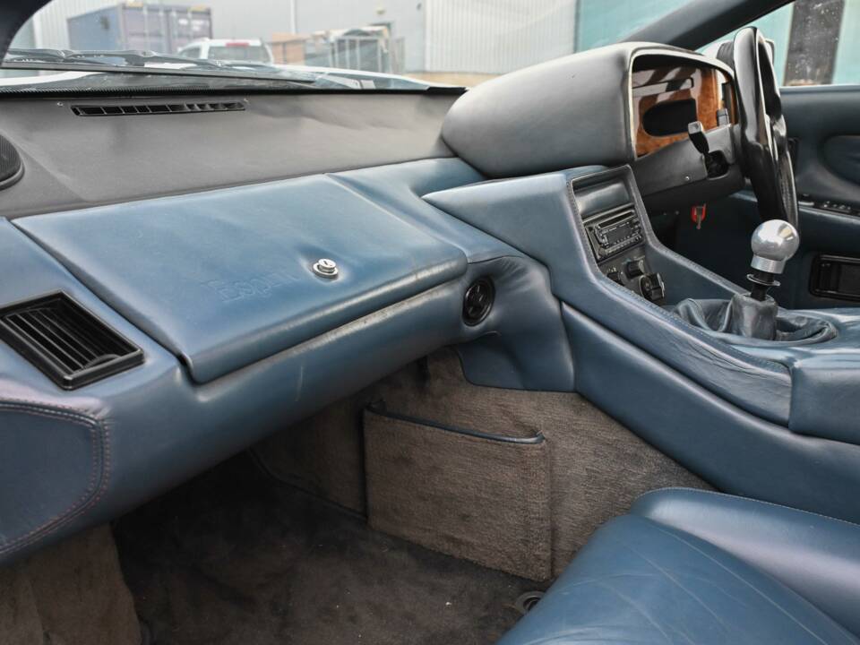 Image 31/50 of Lotus Esprit SE (1990)