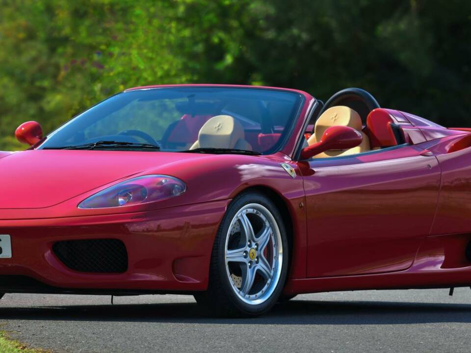 Imagen 16/50 de Ferrari 360 Spider (2003)
