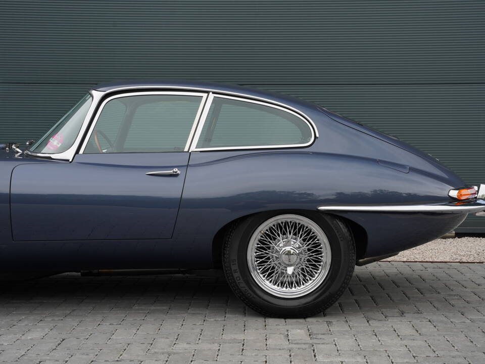 Imagen 24/50 de Jaguar E-Type 4.2 (1965)