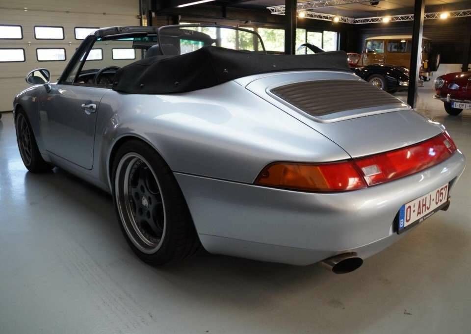 Image 42/50 of Porsche 911 Carrera (1994)