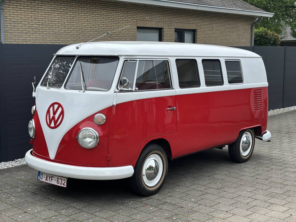 Image 3/8 of Volkswagen T1 Kombi (1967)