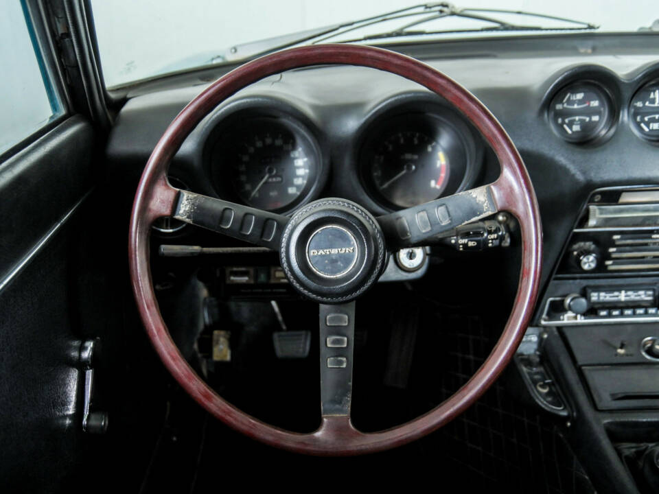 Image 8/50 of Datsun 240Z (1971)