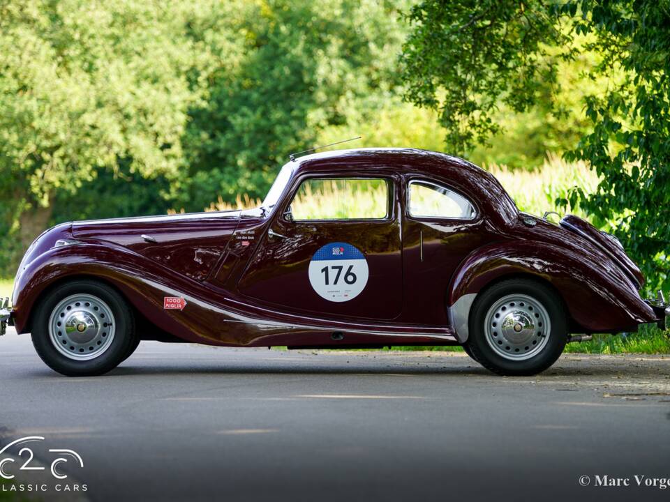 Afbeelding 3/54 van Bristol 400 (1949)