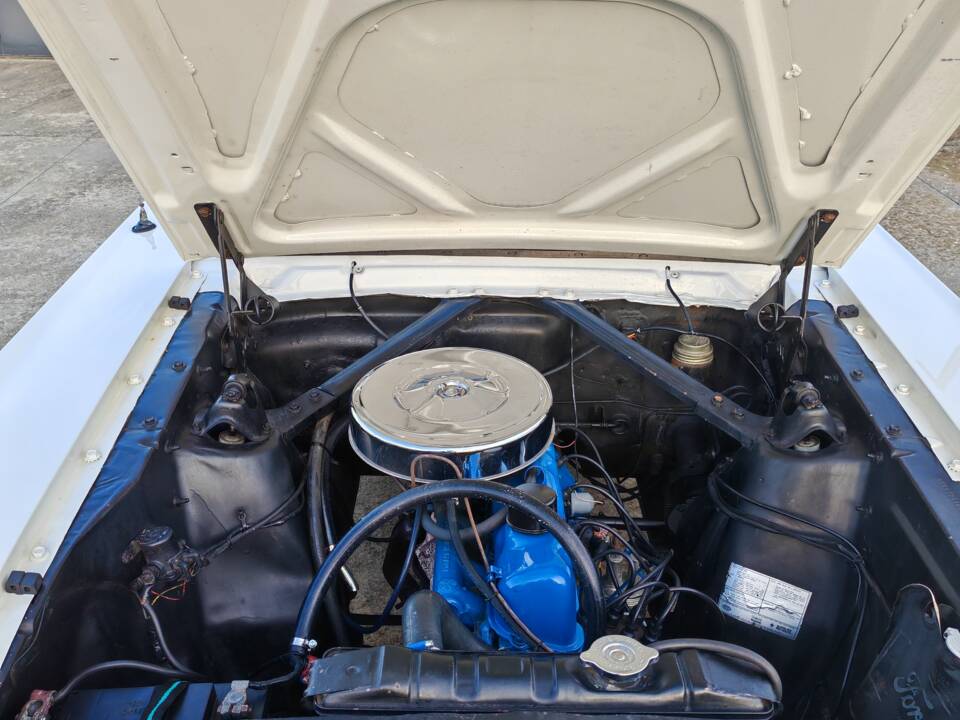 Image 47/50 de Ford Mustang 200 (1966)