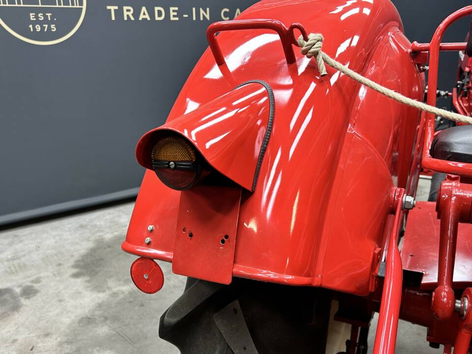 Image 8/50 of Porsche-Diesel Super Export 329 (1962)