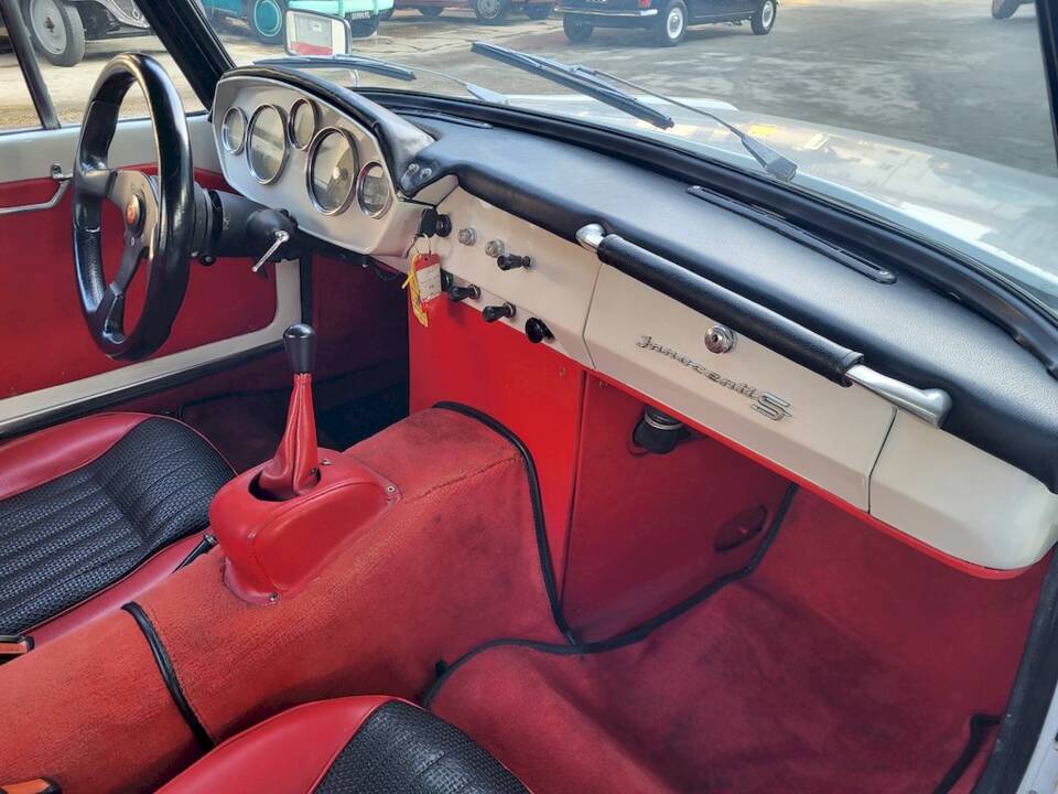 Immagine 26/33 di Innocenti Spider S (1963)