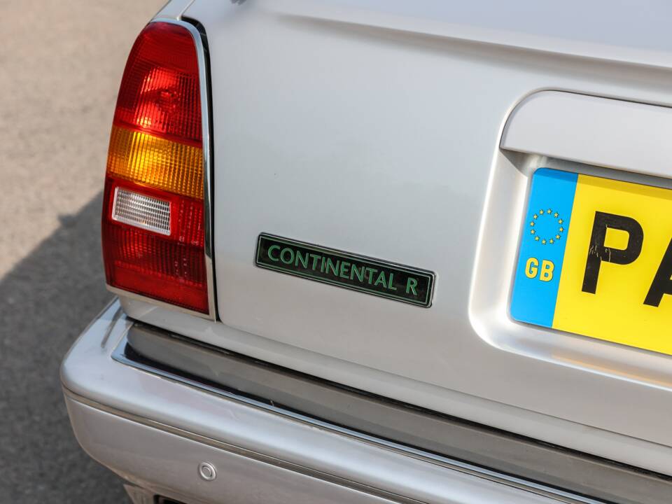 Image 8/49 de Bentley Continental R (2003)