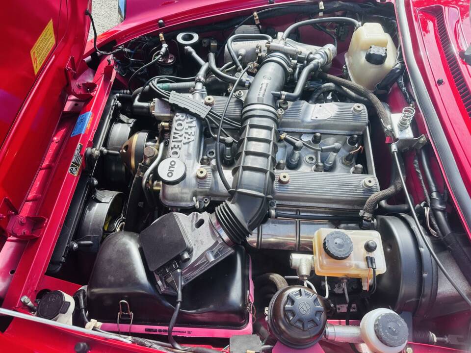 Image 16/50 of Alfa Romeo 2.0 Spider (1991)