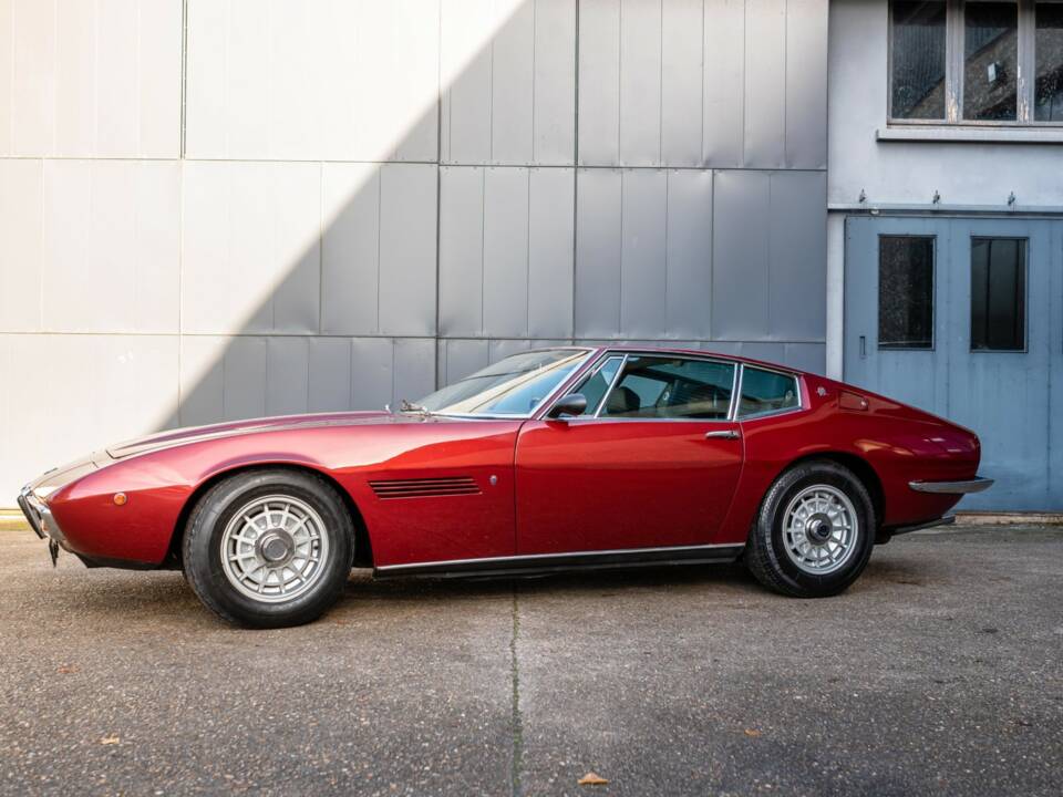 Image 4/50 of Maserati Ghibli SS (1970)