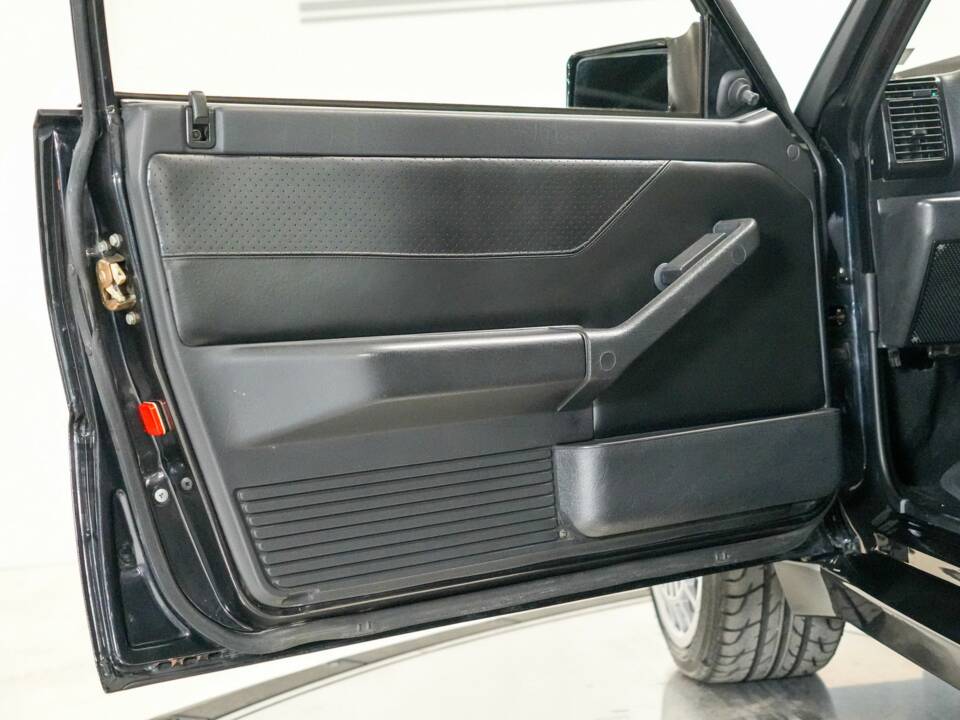 Bild 46/48 von Lancia Delta HF Integrale Evoluzione I (1992)