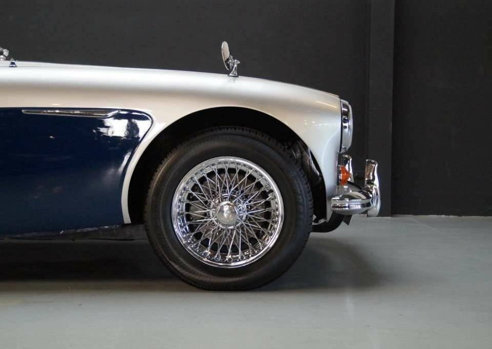 Image 12/50 de Austin-Healey 3000 Mk III (BJ8) (1965)