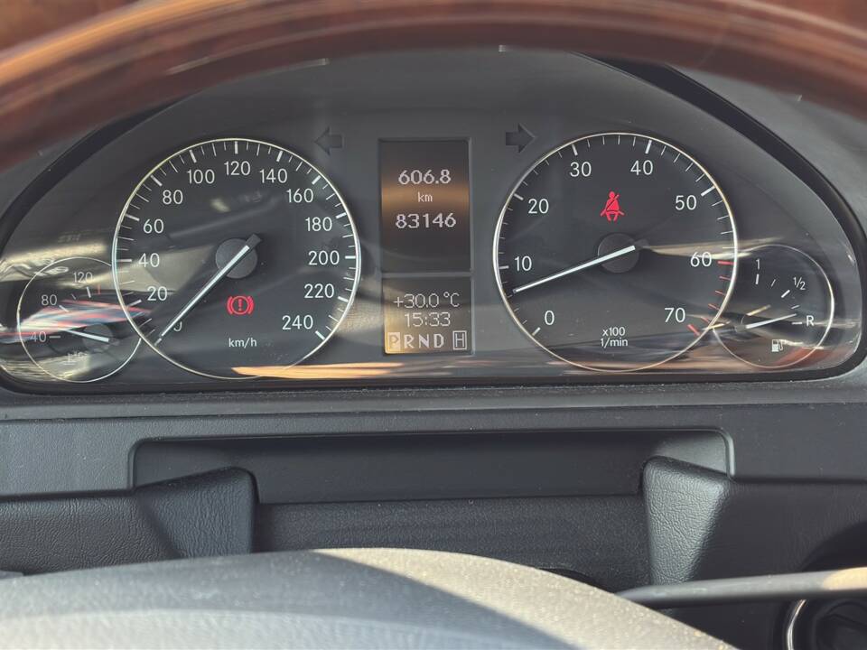 Bild 26/63 von Mercedes-Benz G 500 (lang) (2009)