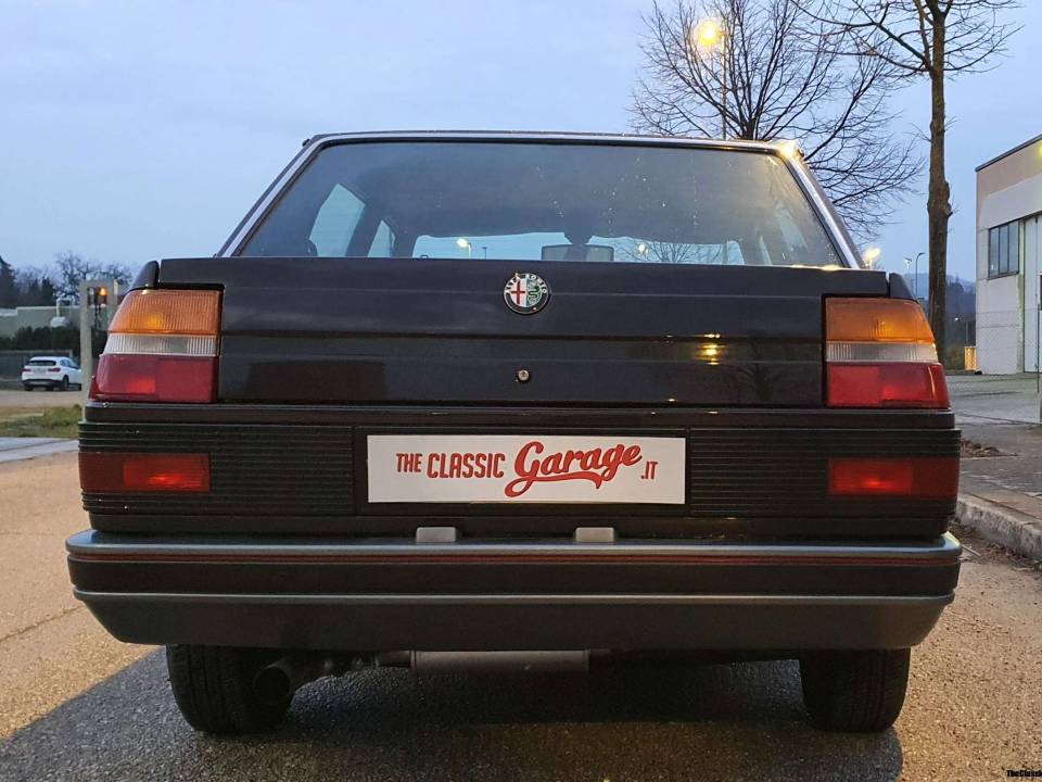 Imagen 13/30 de Alfa Romeo Giulietta 1.6 (1986)