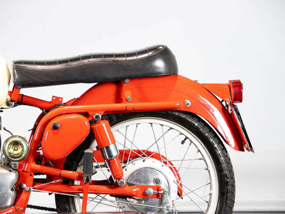 Imagen 18/50 de Gilera DUMMY (1958)