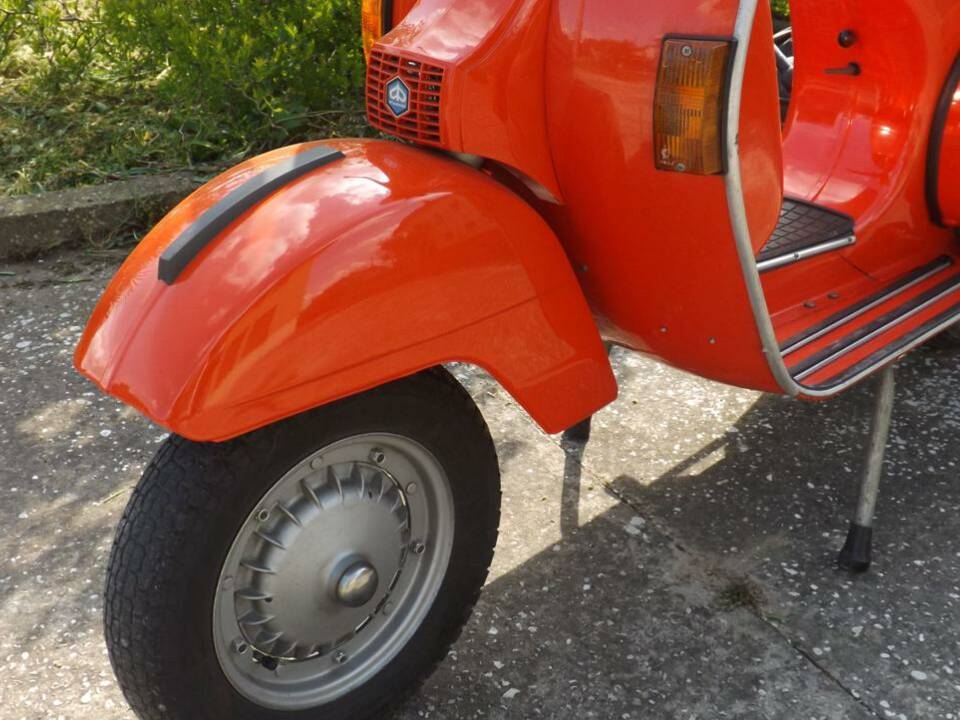 Imagen 35/50 de Piaggio Vespa P 200 E (1982)
