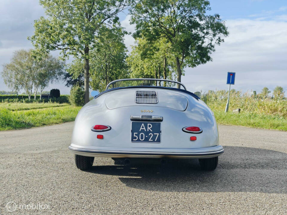 Immagine 11/29 di Volkswagen Maggiolino Speedster (1967)