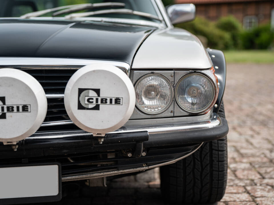 Image 5/68 of Mercedes-Benz 500 SL (1984)