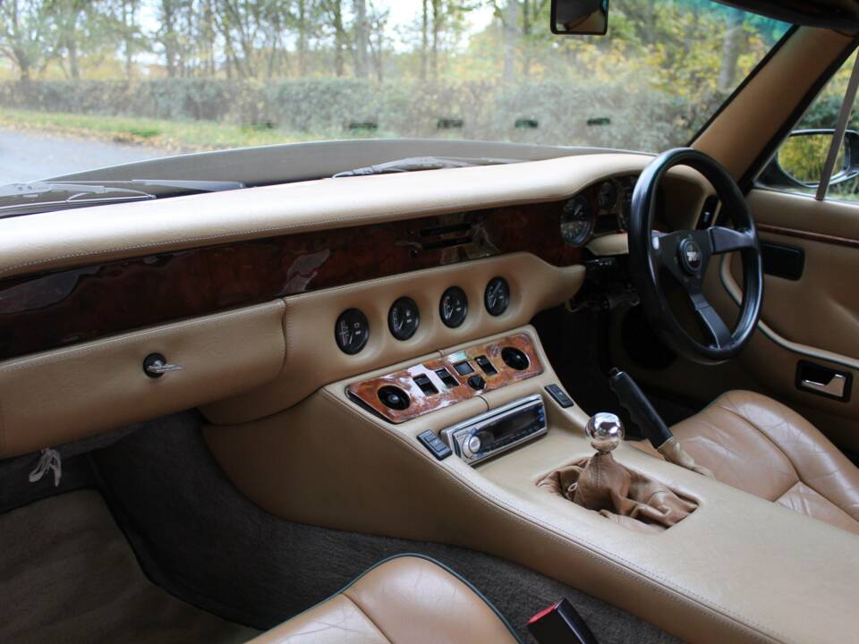 Bild 11/18 von TVR S4C (1994)