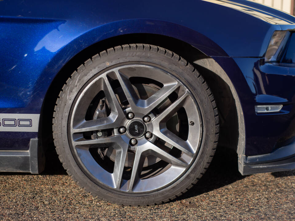 Image 24/99 of Ford Mustang Shelby GT 500 (2012)