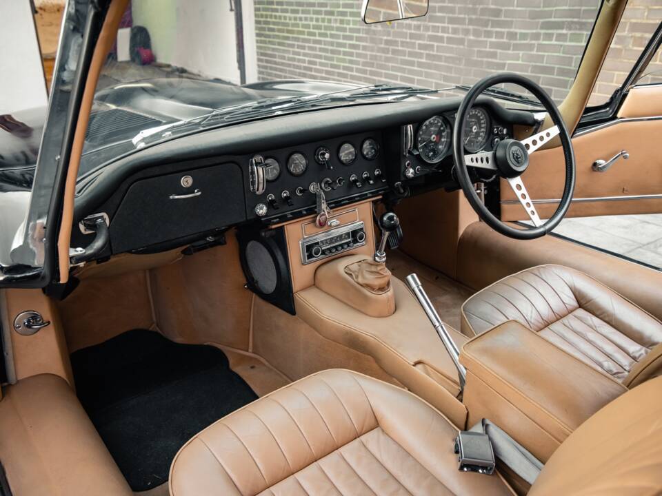 Imagen 22/42 de Jaguar E-Type (2+2) (1967)