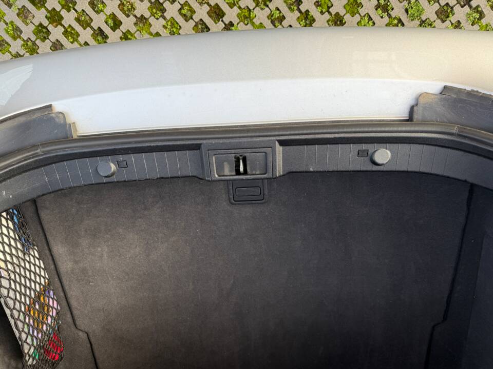 Bild 23/51 von Mercedes-Benz CLS 350 (2005)